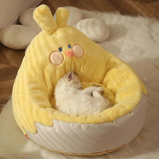 Warm & Cozy Chick Nest Bed